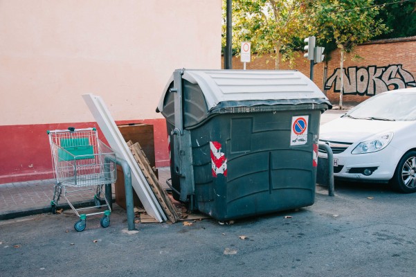 València recoge 7,5 millones de kilos de desperdicios en los nueve primeros meses del año