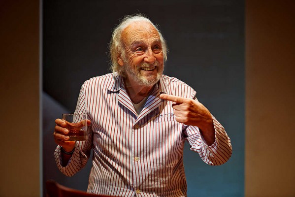 'El padre': el teatro en torno a Héctor Alterio