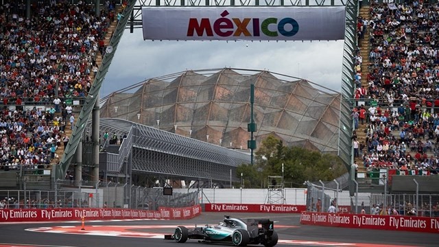 Hamilton por delante de Vettel en los últimos libres