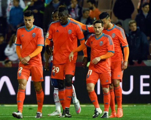 El Valencia no da opción al Granada y ya espera rival en cuartos