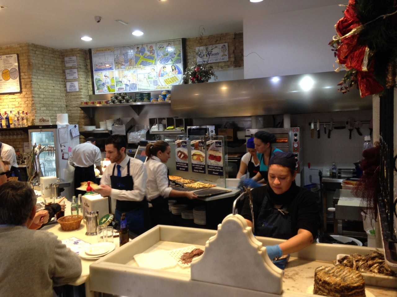 La joyería de Luceros se convierte en una franquicia especializada en la anchoa de Santoña