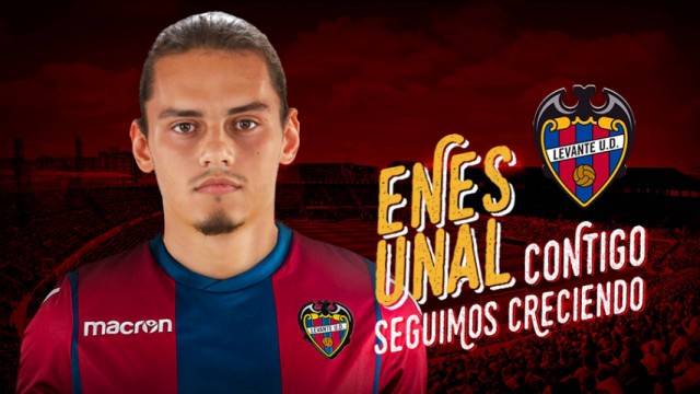 ​Levante y Villarreal acuerdan la cesión de Enes Ünal hasta junio de 2018