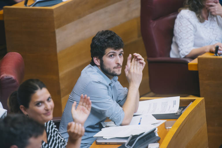 Podemos no garantiza su apoyo a los Presupuestos pese a lograr elevarlos en 150 millones