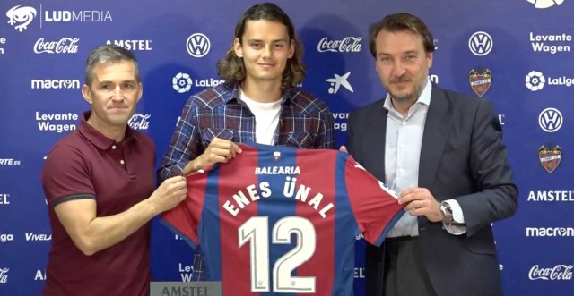 Ünal: 