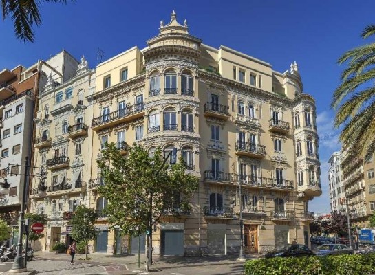 Iberdrola se suma al auge inmobiliario y lanza una promoción en Regne de València