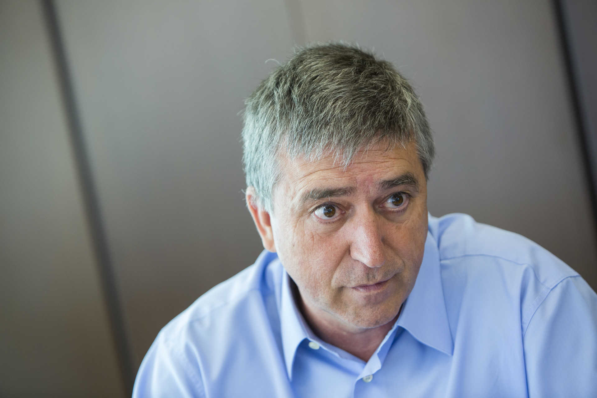 Economía recorta en 2,5 millones las ayudas prometidas a los sectores industriales