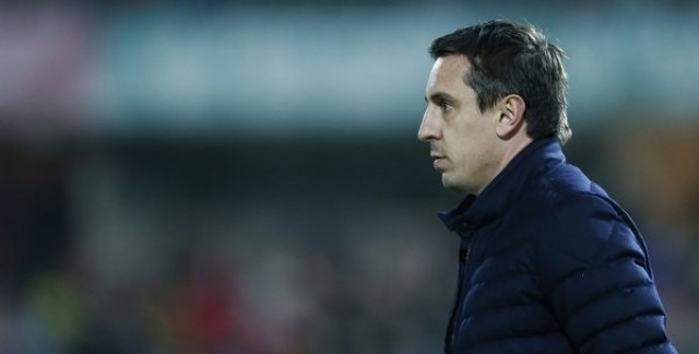 Neville ve 