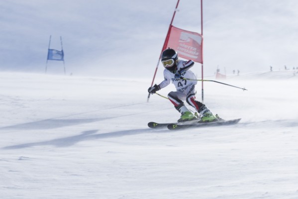 Sierra Nevada arranca el calendario oficial 
de competiciones en el Día Mundial de la Nieve