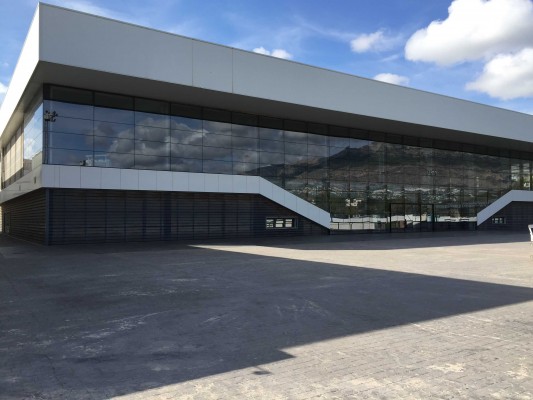 Altea no pagará un millón de euros en intereses a la empresa SAV por las obras del pabellón