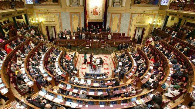 ERC sí que tendrá grupo propio en el Senado al prestarle el PSOE dos parlamentarios