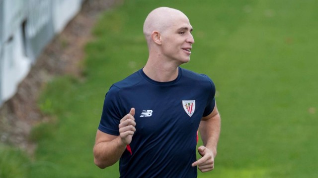 Yeray empieza a trabajar con el grupo en Lezama
