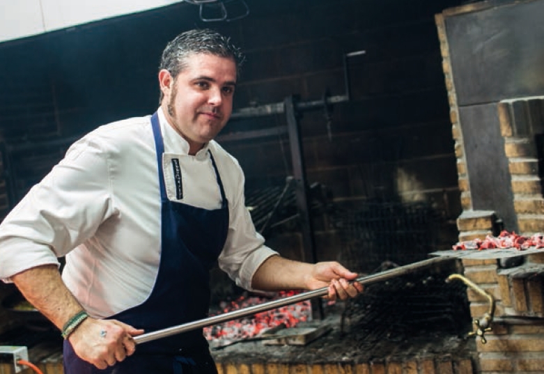 Pablo  Chirivella, en la parrilla de Tavella (EVA MÁÑEZ) - 