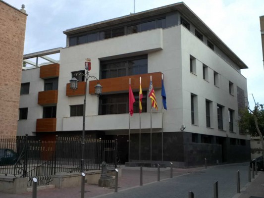 Xilxes decidirá por votación popular si tumba el PAI del campo de golf