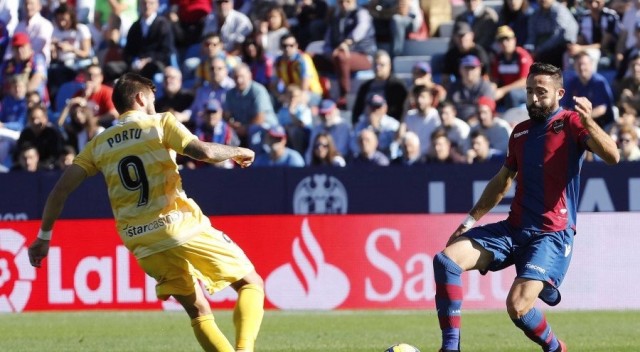 El Girona continúa su escalada y agrava la crisis del Levante