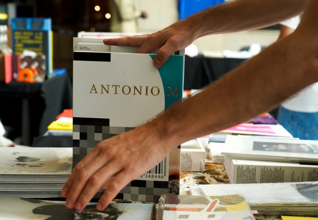 Entre el juego y la estrategia política: así es la propuesta gráfica de Antonio Ballesteros para Recreo