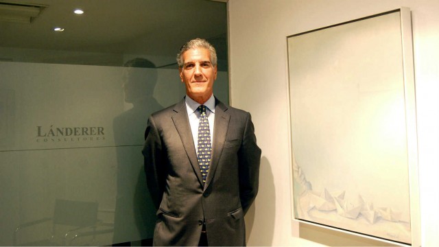  Javier Lánderer: 
