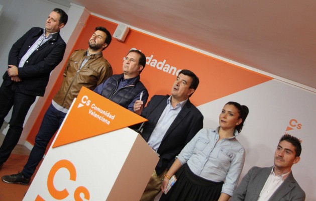 Ciudadanos y los empresarios dejan sola a Bonig en su 'no' a la manifestación del 18N