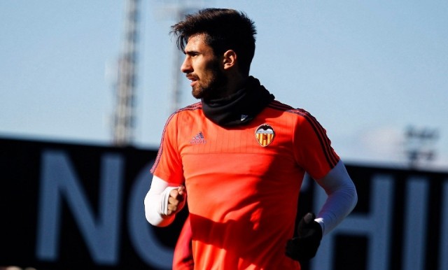 André Gomes regresa a la convocatoria de la que se cae Abdennour