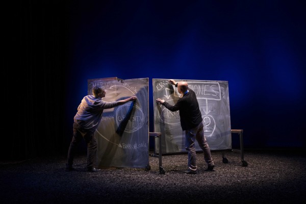 Titzina Teatro, a vueltas con la incomunicación contemporánea