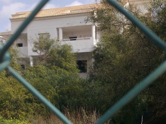 El juez señala cuatro vistas para abordar el incumplimiento de convenio de Nou Temple