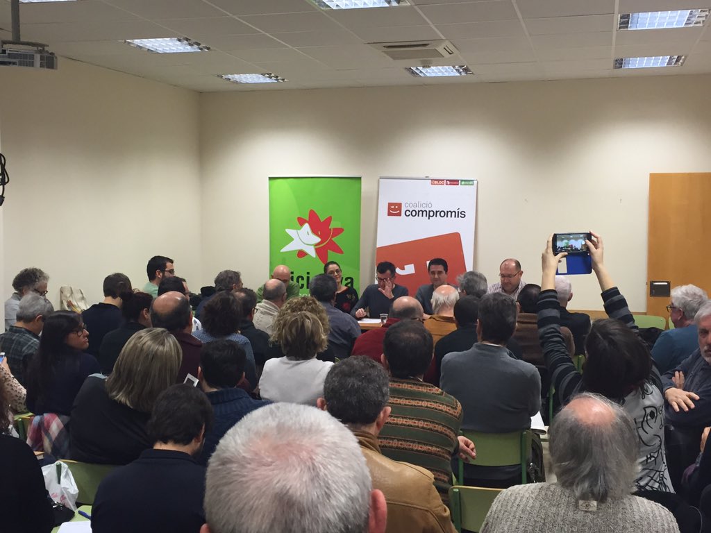 Iniciativa condiciona su apoyo a Sánchez al grupo propio de Compromís