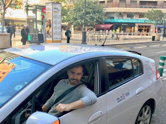 Maratón Valencia y Taxi de Valencia benefician el transporte de corredores con su acuerdo