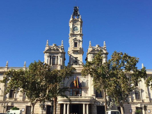 València embargará cuentas a los morosos de otras ciudades

