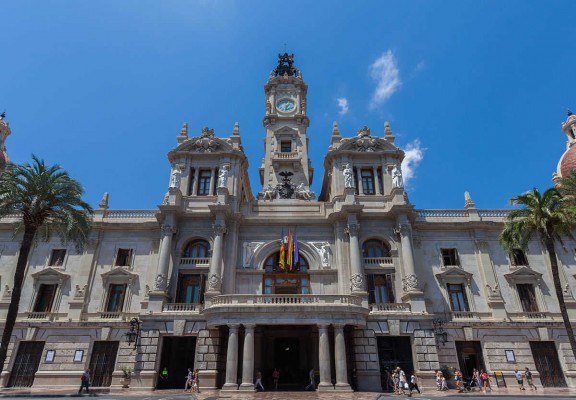El Ayuntamiento de València anuncia la Oferta de Empleo Público con 219 plazas 
