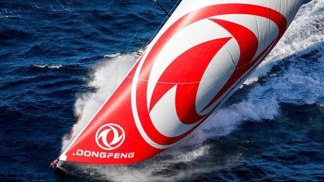 El 'Donfeng' asalta el liderato; el 'Mapfre' español, cuarto a ocho millas

