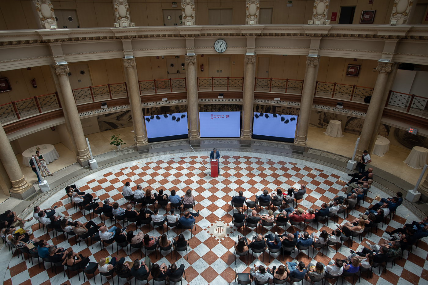 Encuentro de los premiados de la ADCV en el Palau de les Comunicacions (Fotos: Kike Taberner) 