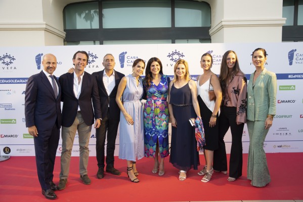 Cena Solidaria de Ivefa en favor de Casa Caridad (Fotos: Eva Máñez)