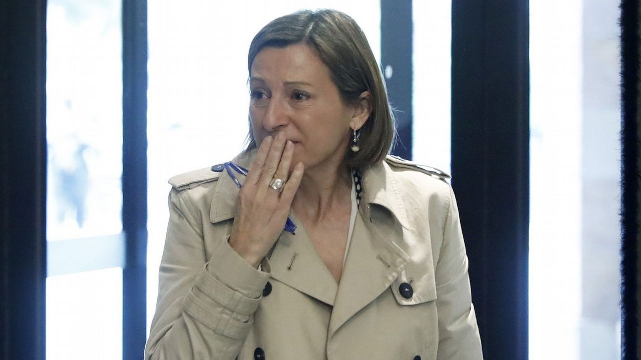 Forcadell, a su entrada para declarar ante el Tribunal Supremo. FOTO: ANDRÉ DALMAU/EFE - 