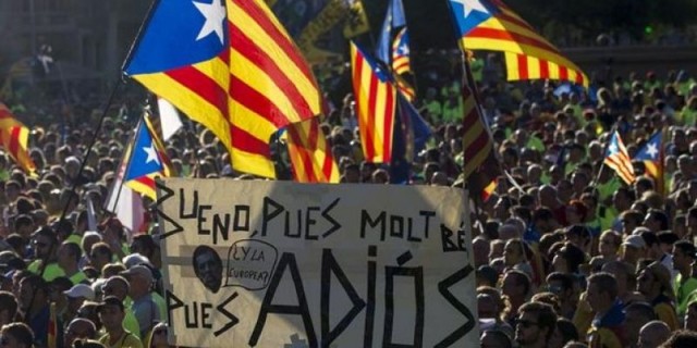 La espantada de empresas de Cataluña empieza a frenarse: 2.388 se han ido y llegan 87