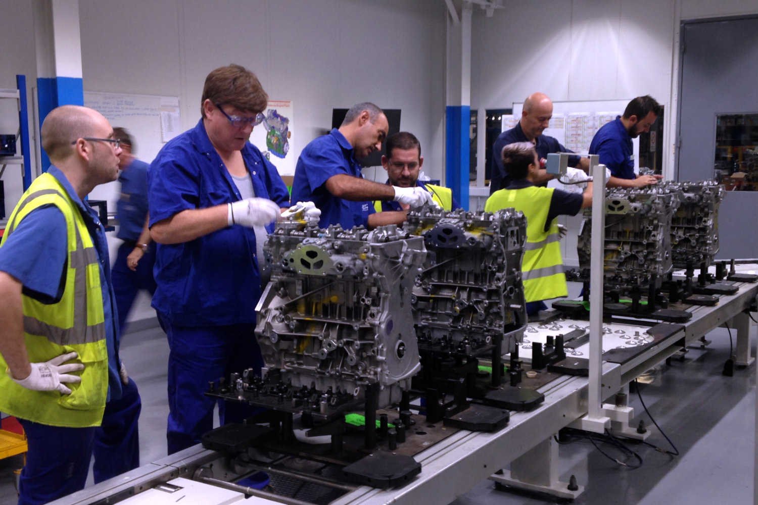 Ford Almussafes comienza a fabricar su nuevo motor tras una inversión de 100 millones