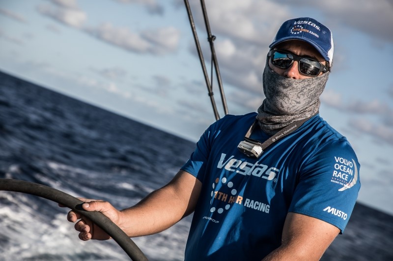 El Dongfeng lidera la flota hacia el sur con el 'modo sigilo' como gran protagonista