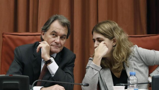Mas y Pascal se reúnen con Puigdemont en Bruselas para abordar el 21-D