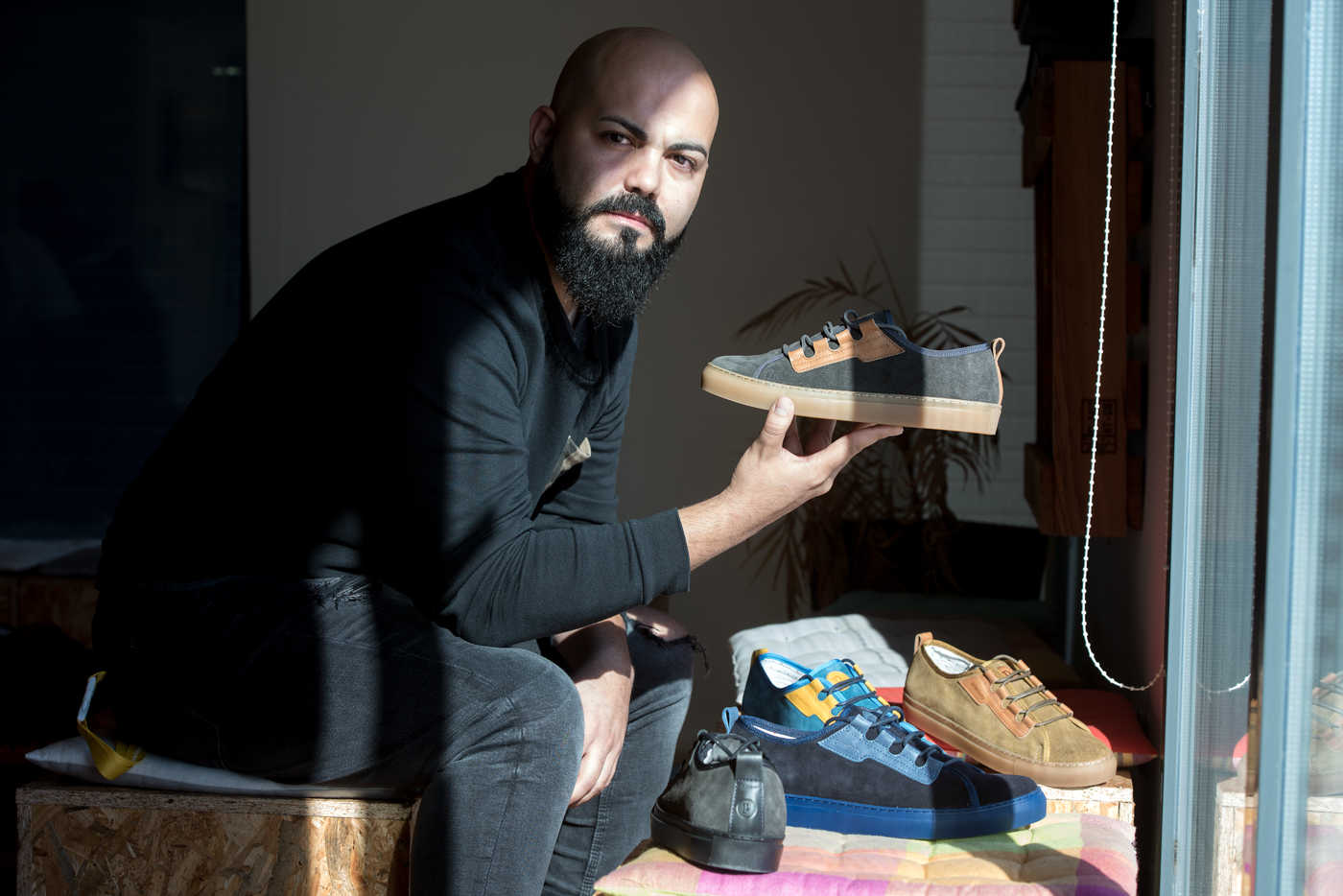 Regreso a los orígenes de la industria: el zapato made in Spain está de moda