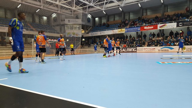 El Benidorm pierde de un gol en Pontevedra