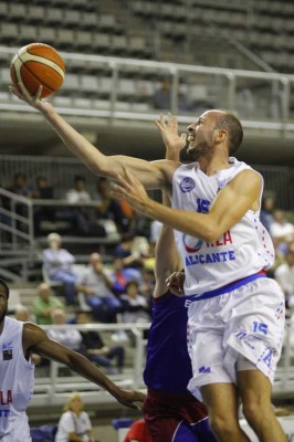 Primera victoria a domicilio del HLA Alicante