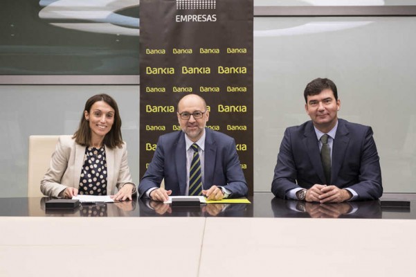 Bankia y el Ivie ponen en marcha el observatorio de la competitividad empresarial de la Comunitat