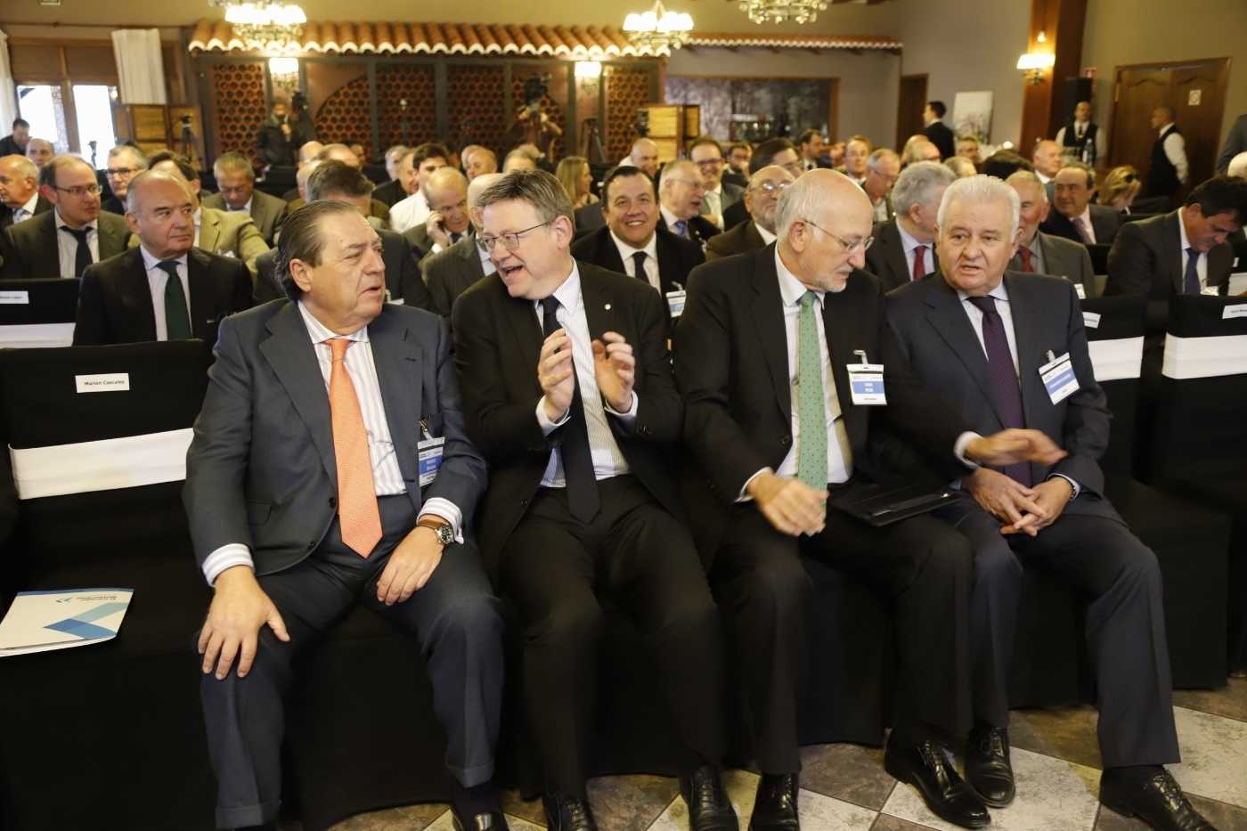 AVE anima a los empresarios a acudir 