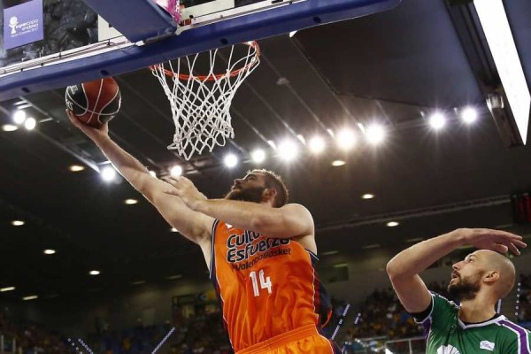 Dubljevic ya es el extranjero con más partidos en el Valencia Basket