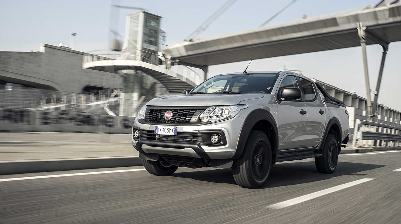 Nuevo Fullback Cross:

construido para escapar con estilo