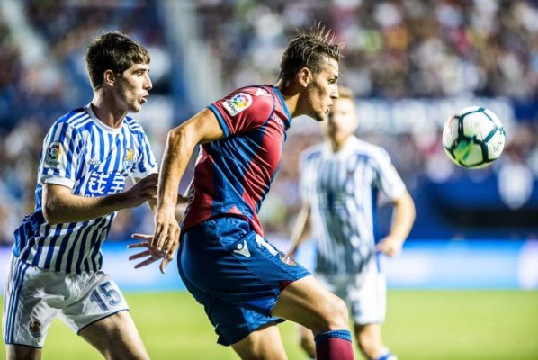 
Alegría realizará la recuperación de lesión de rodilla en Sevilla