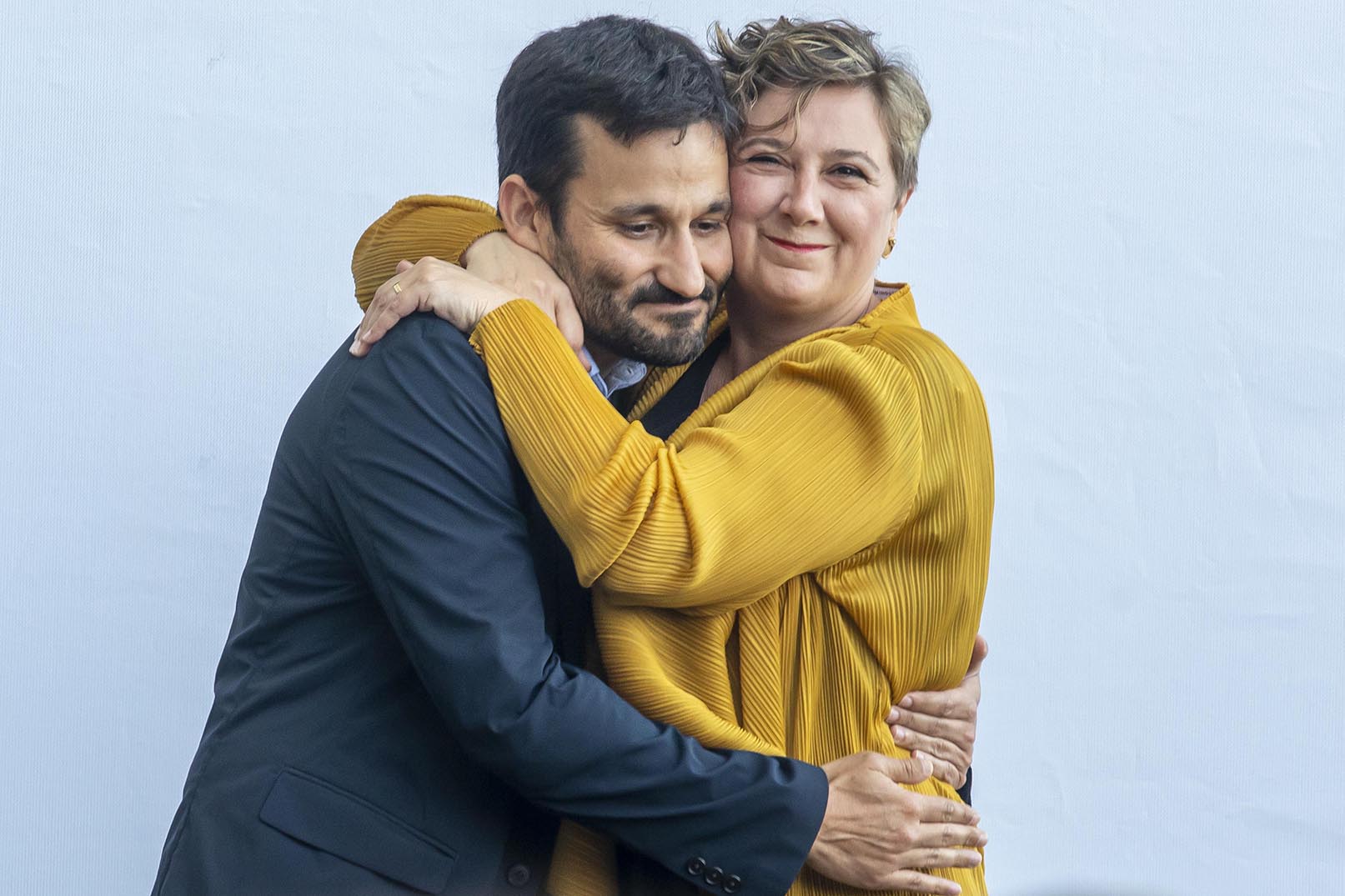 Traspaso de la cartera de Educación y Cultura entre Raquel Tamarit y Vicent Marzà (Fotos: MARGA FERRER)
