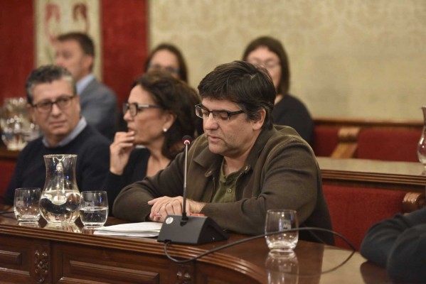 El nuevo Gobierno de Alicante: Montesinos, a Urbanismo; Vara, a Cultura y Marcos, a Limpieza