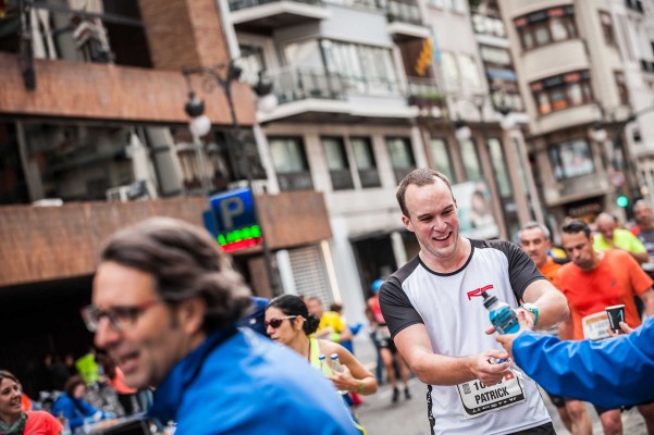 Coca-Cola renueva su compromiso de patrocinio con el Maratón Valencia a través de sus marcas Powerade y Aquabona