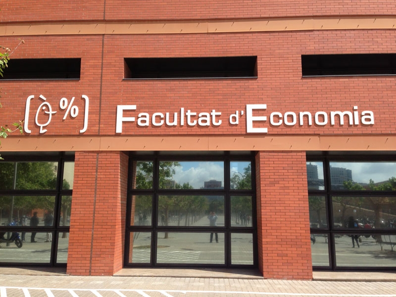 Nueva edición del foro de empleo y emprendimiento de la Facultat d'Economia 