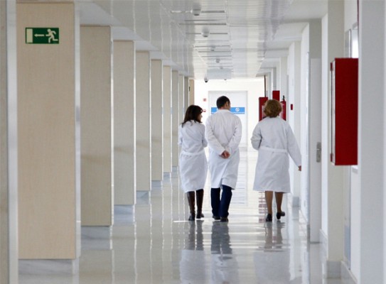 Sanitat ofrece más de 2.400 plazas de formación continuada para 2016