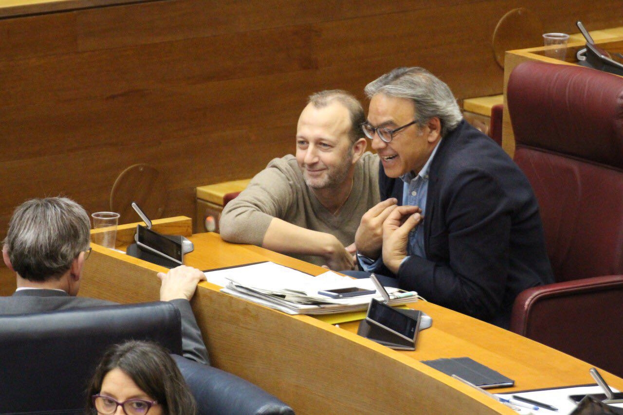 Alexis Marí y sus no adscritos suman puntos con Ximo Puig